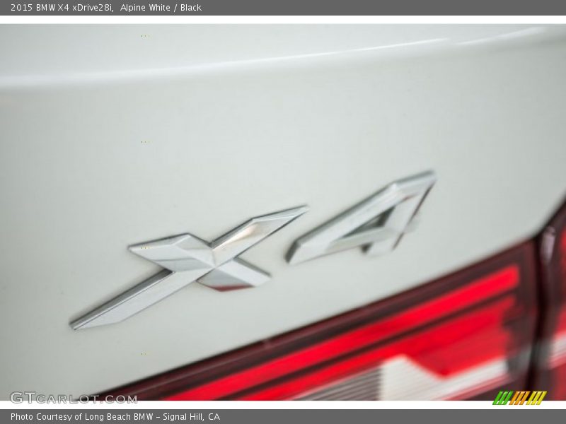 Alpine White / Black 2015 BMW X4 xDrive28i