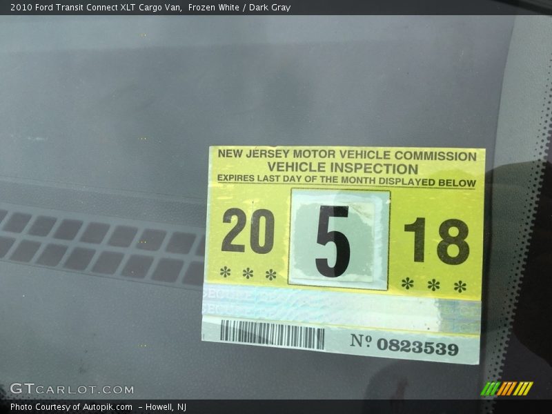 Frozen White / Dark Gray 2010 Ford Transit Connect XLT Cargo Van