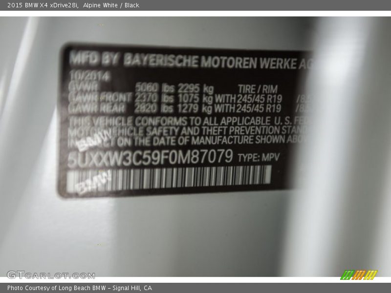 Alpine White / Black 2015 BMW X4 xDrive28i