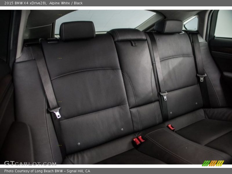 Alpine White / Black 2015 BMW X4 xDrive28i