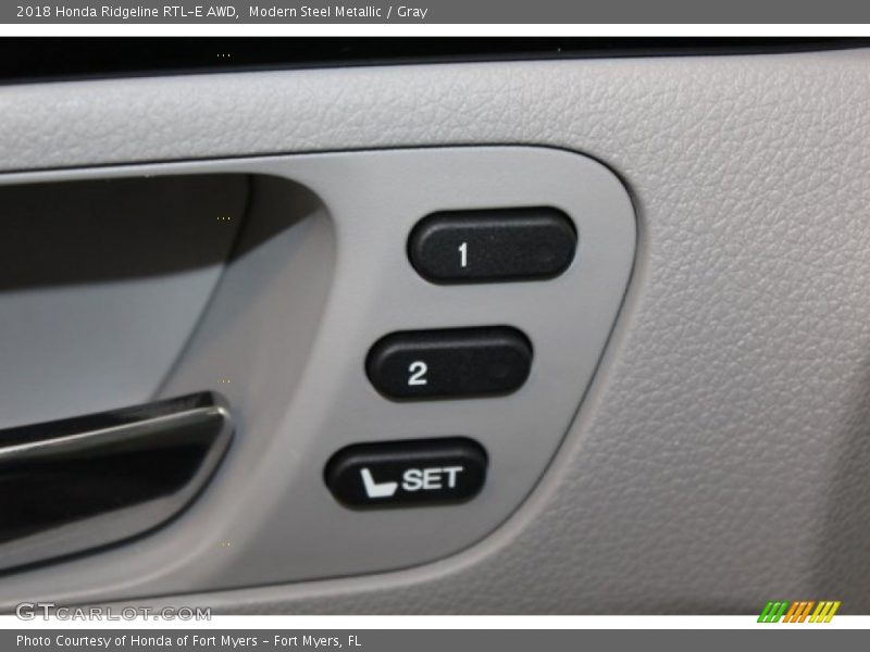 Modern Steel Metallic / Gray 2018 Honda Ridgeline RTL-E AWD