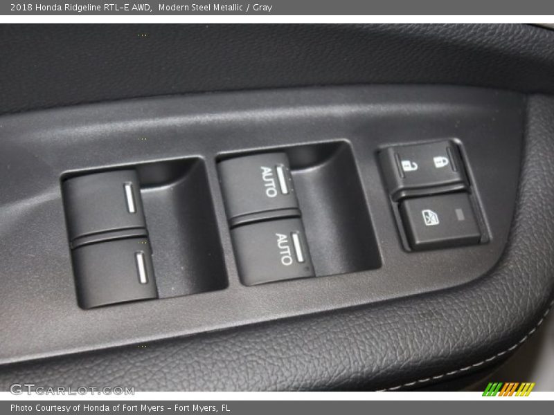 Modern Steel Metallic / Gray 2018 Honda Ridgeline RTL-E AWD