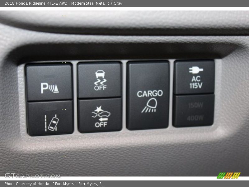 Controls of 2018 Ridgeline RTL-E AWD