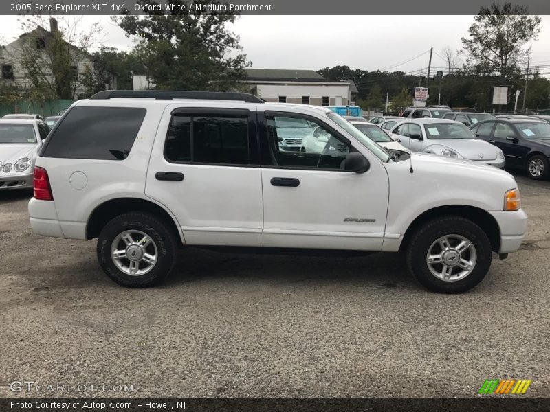 Oxford White / Medium Parchment 2005 Ford Explorer XLT 4x4