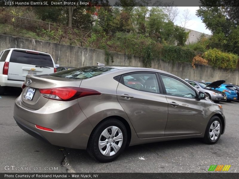 Desert Bronze / Beige 2016 Hyundai Elantra SE