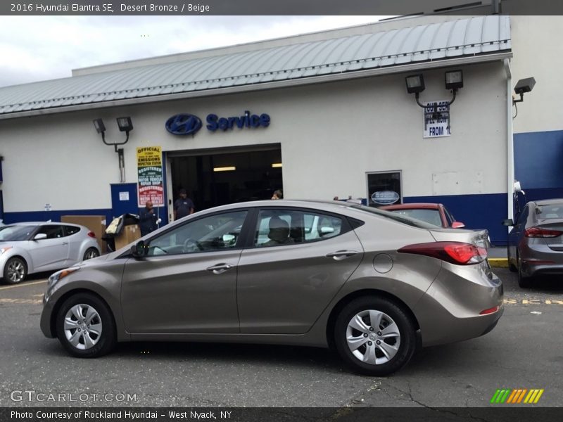 Desert Bronze / Beige 2016 Hyundai Elantra SE