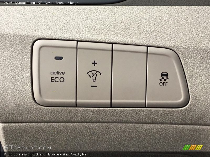 Desert Bronze / Beige 2016 Hyundai Elantra SE