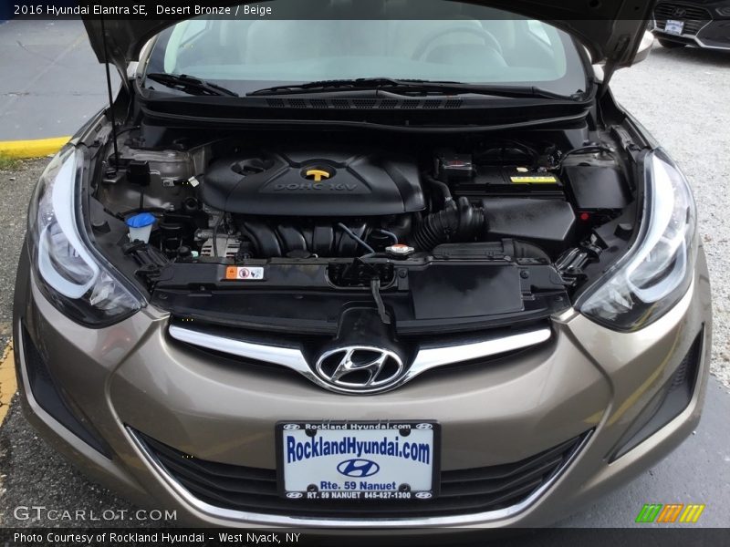 Desert Bronze / Beige 2016 Hyundai Elantra SE