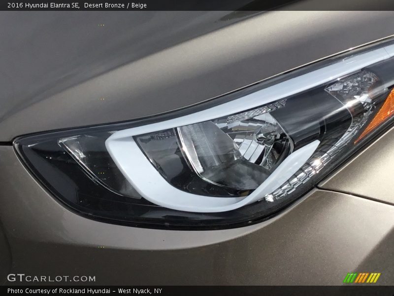 Desert Bronze / Beige 2016 Hyundai Elantra SE