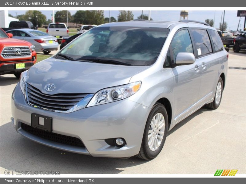 Silver Sky Metallic / Ash 2017 Toyota Sienna XLE
