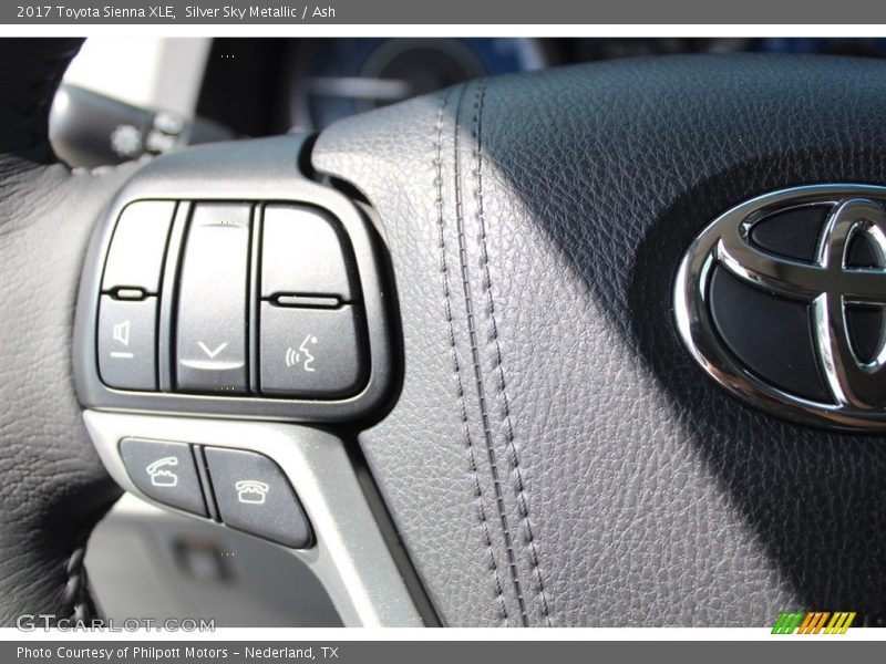 Silver Sky Metallic / Ash 2017 Toyota Sienna XLE