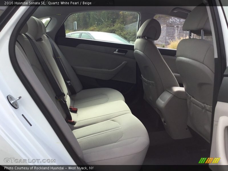 Quartz White Pearl / Beige 2016 Hyundai Sonata SE