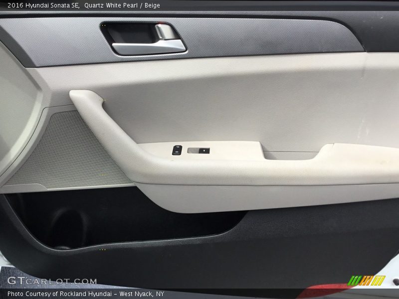 Quartz White Pearl / Beige 2016 Hyundai Sonata SE