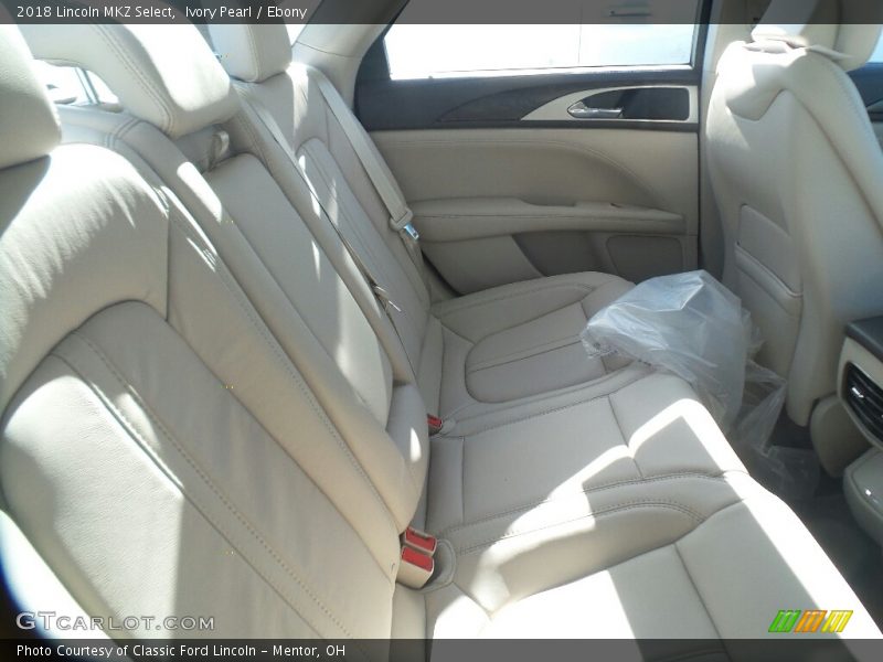 Rear Seat of 2018 MKZ Select