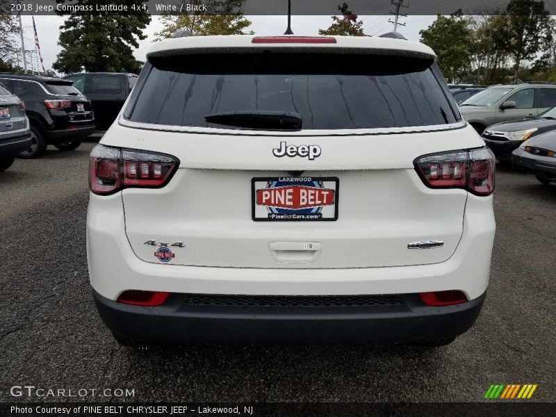 White / Black 2018 Jeep Compass Latitude 4x4