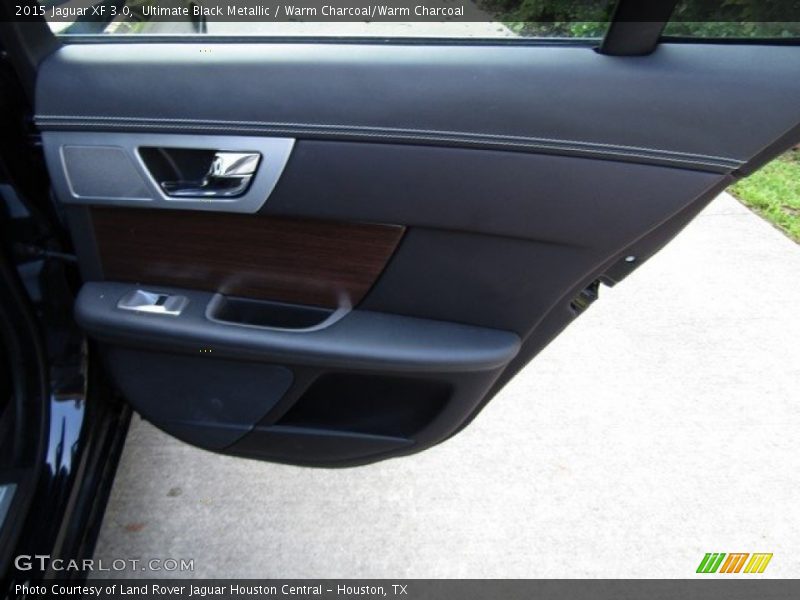 Ultimate Black Metallic / Warm Charcoal/Warm Charcoal 2015 Jaguar XF 3.0