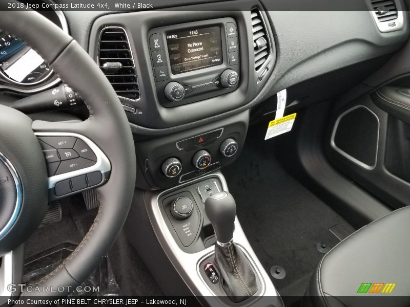 White / Black 2018 Jeep Compass Latitude 4x4