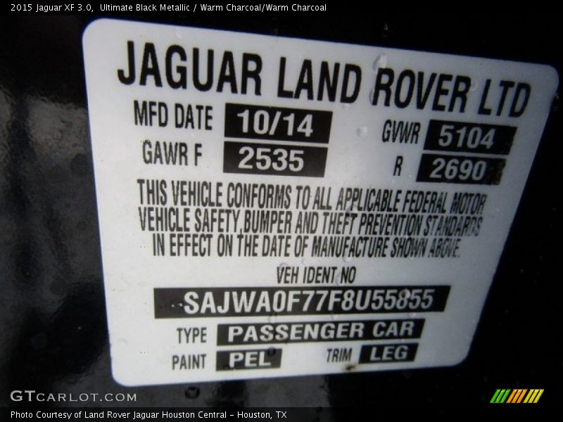 Ultimate Black Metallic / Warm Charcoal/Warm Charcoal 2015 Jaguar XF 3.0