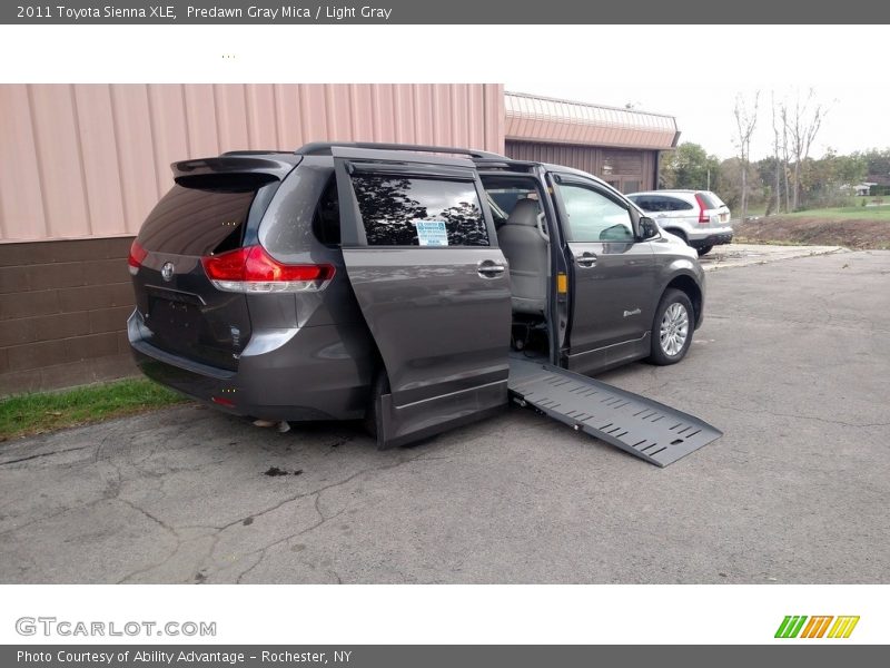Predawn Gray Mica / Light Gray 2011 Toyota Sienna XLE