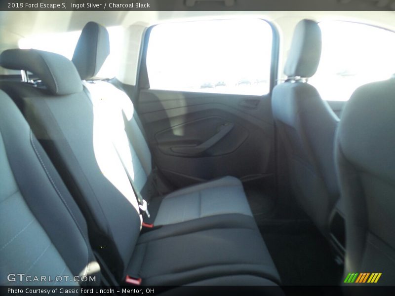 Ingot Silver / Charcoal Black 2018 Ford Escape S