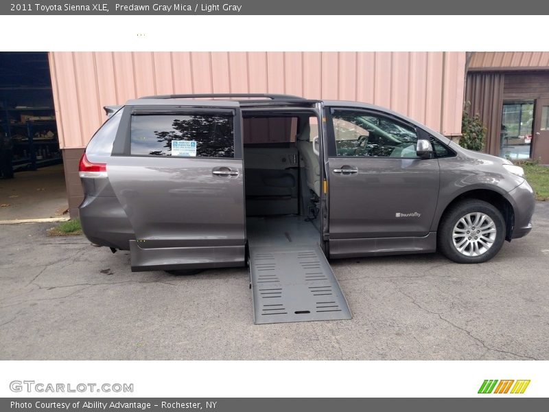 Predawn Gray Mica / Light Gray 2011 Toyota Sienna XLE