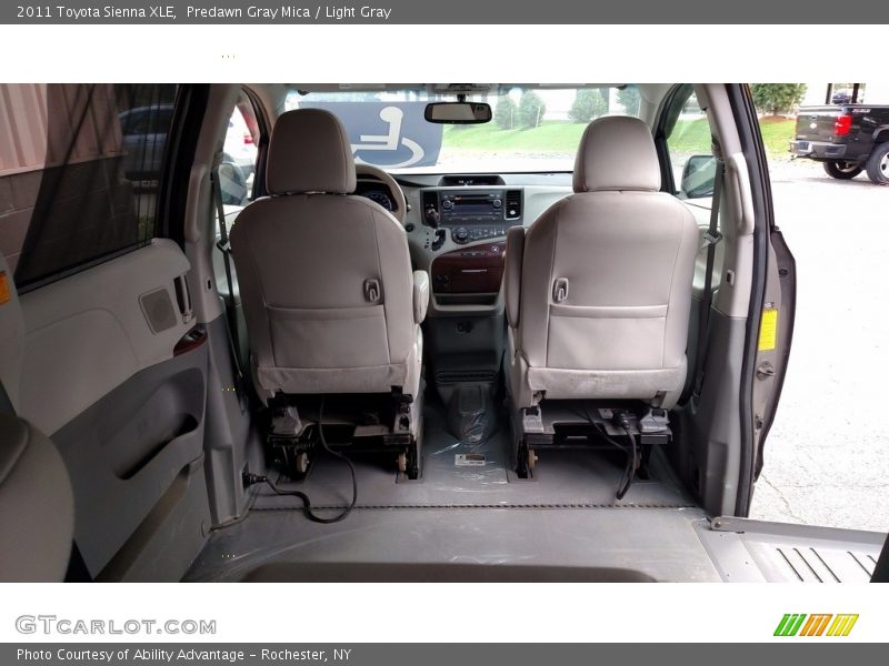 Predawn Gray Mica / Light Gray 2011 Toyota Sienna XLE