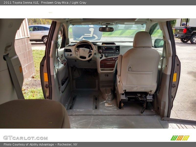 Predawn Gray Mica / Light Gray 2011 Toyota Sienna XLE
