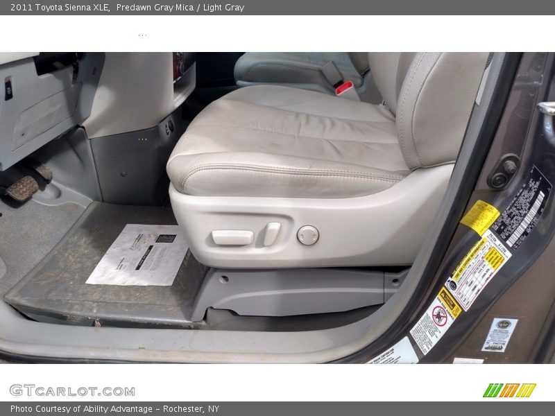 Predawn Gray Mica / Light Gray 2011 Toyota Sienna XLE