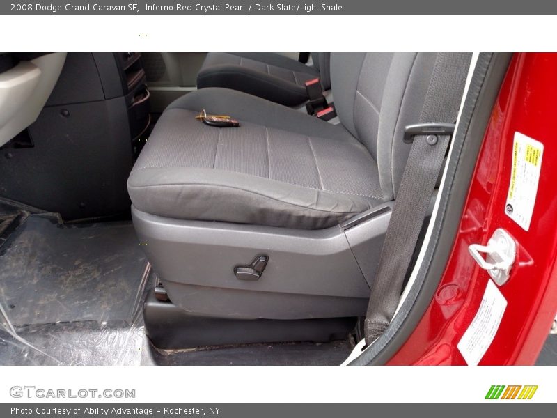 Inferno Red Crystal Pearl / Dark Slate/Light Shale 2008 Dodge Grand Caravan SE