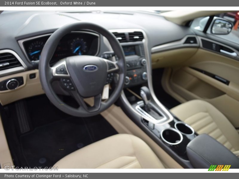 Oxford White / Dune 2014 Ford Fusion SE EcoBoost