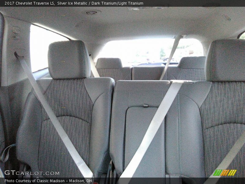 Silver Ice Metallic / Dark Titanium/Light Titanium 2017 Chevrolet Traverse LS