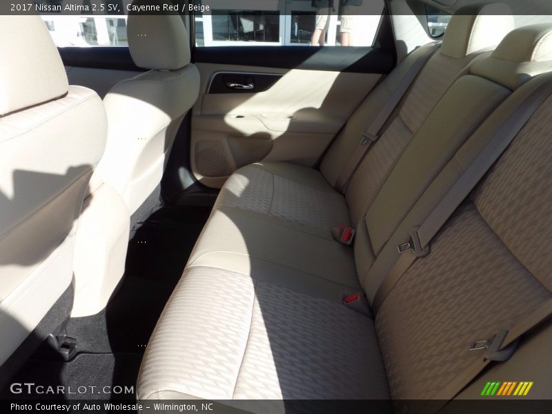 Cayenne Red / Beige 2017 Nissan Altima 2.5 SV