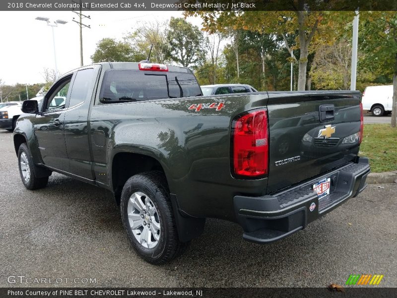 Deepwood Green Metallic / Jet Black 2018 Chevrolet Colorado LT Extended Cab 4x4