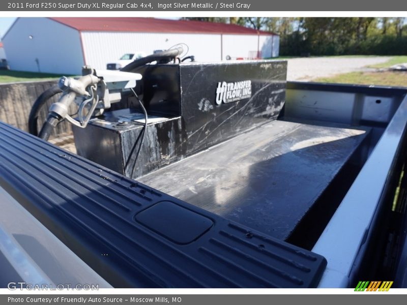 Ingot Silver Metallic / Steel Gray 2011 Ford F250 Super Duty XL Regular Cab 4x4