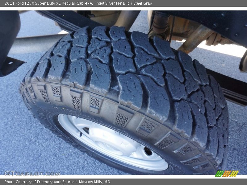Ingot Silver Metallic / Steel Gray 2011 Ford F250 Super Duty XL Regular Cab 4x4