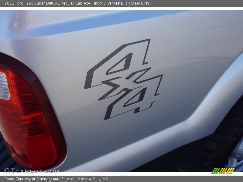 Ingot Silver Metallic / Steel Gray 2011 Ford F250 Super Duty XL Regular Cab 4x4