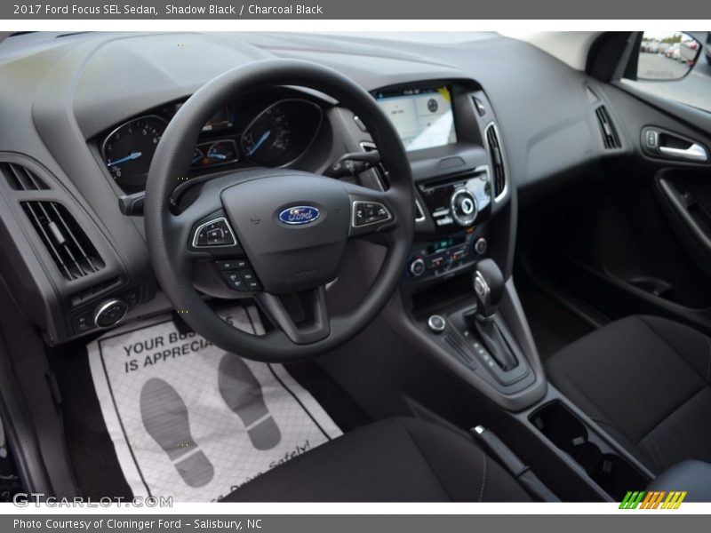 Shadow Black / Charcoal Black 2017 Ford Focus SEL Sedan
