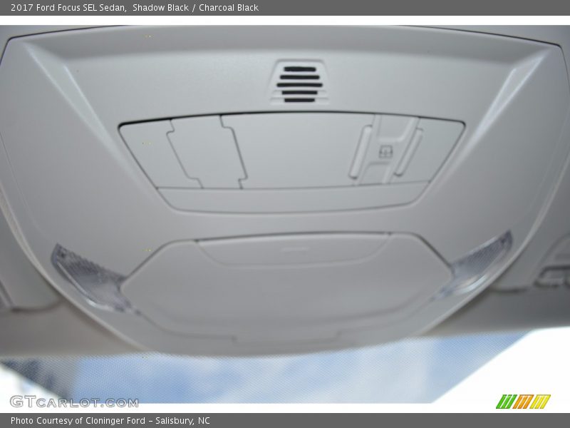 Shadow Black / Charcoal Black 2017 Ford Focus SEL Sedan
