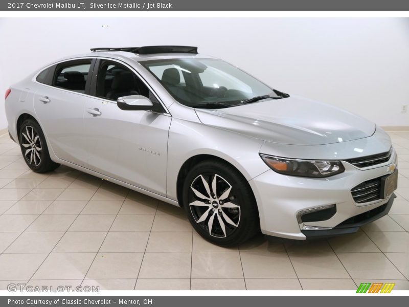 Silver Ice Metallic / Jet Black 2017 Chevrolet Malibu LT