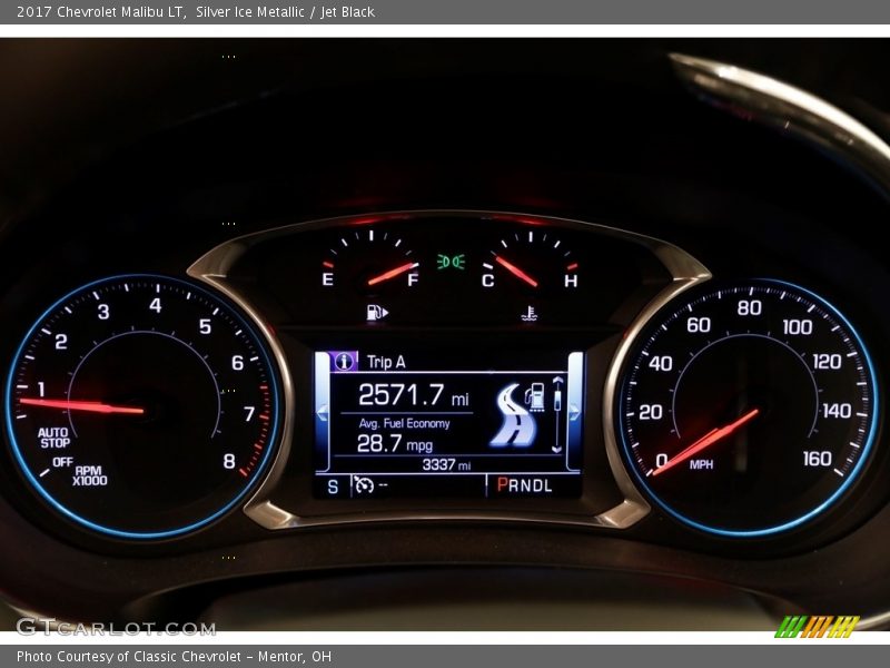 Silver Ice Metallic / Jet Black 2017 Chevrolet Malibu LT