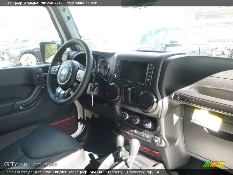 Bright White / Black 2018 Jeep Wrangler Rubicon 4x4