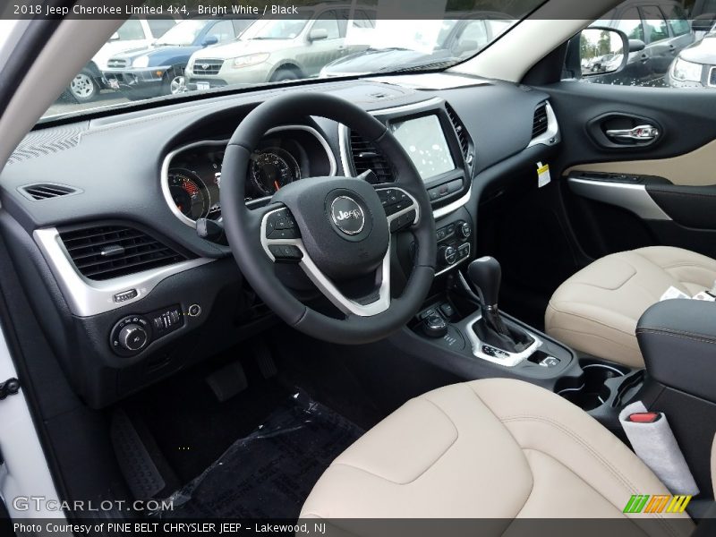 Bright White / Black 2018 Jeep Cherokee Limited 4x4