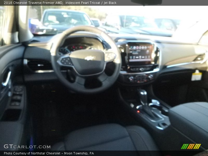 Iridescent Pearl Tricoat / Jet Black 2018 Chevrolet Traverse Premier AWD