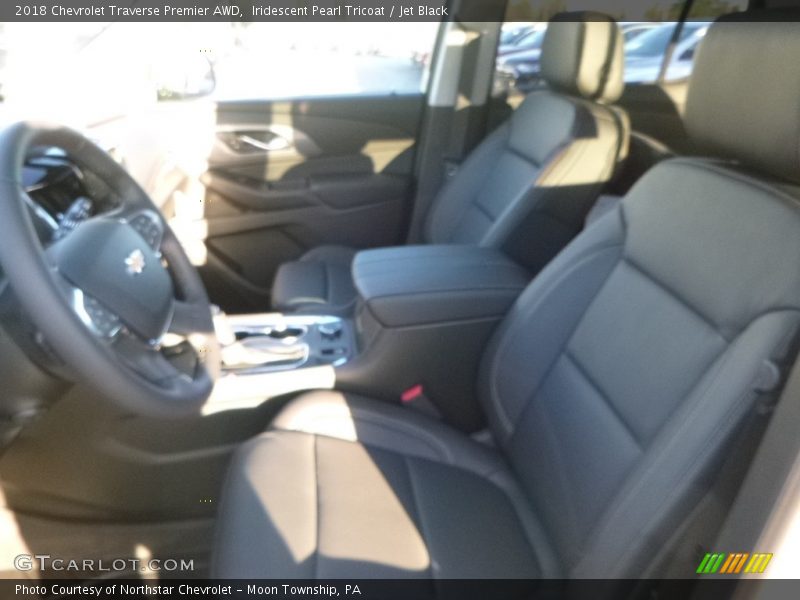 Iridescent Pearl Tricoat / Jet Black 2018 Chevrolet Traverse Premier AWD
