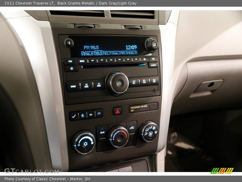 Black Granite Metallic / Dark Gray/Light Gray 2011 Chevrolet Traverse LT