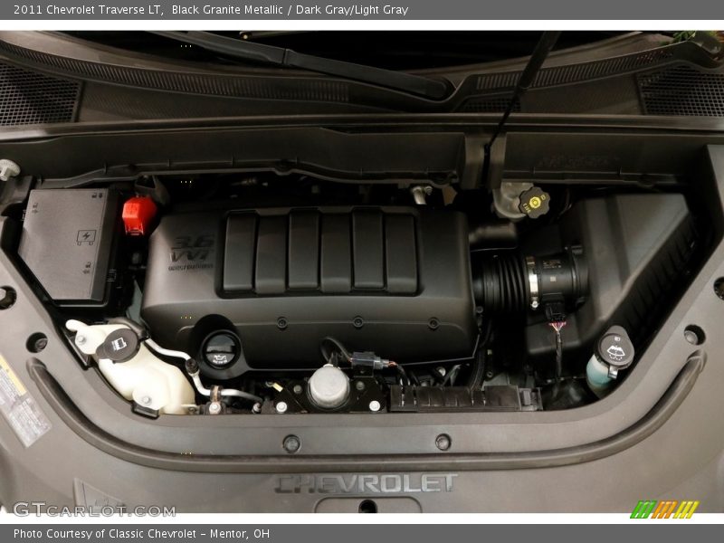 Black Granite Metallic / Dark Gray/Light Gray 2011 Chevrolet Traverse LT