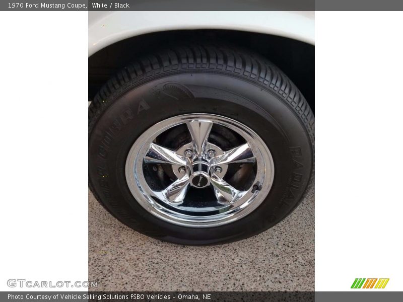 White / Black 1970 Ford Mustang Coupe