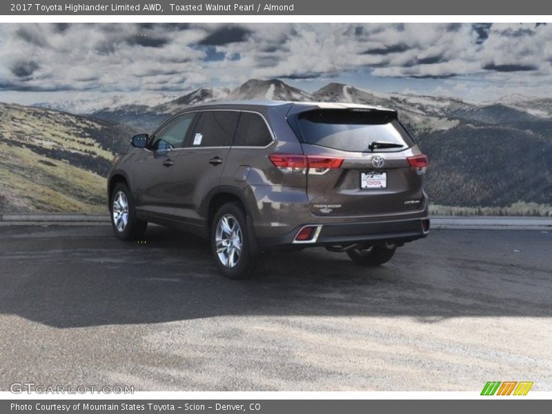 Toasted Walnut Pearl / Almond 2017 Toyota Highlander Limited AWD
