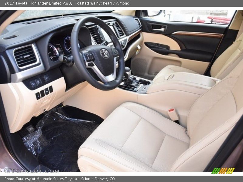 Toasted Walnut Pearl / Almond 2017 Toyota Highlander Limited AWD