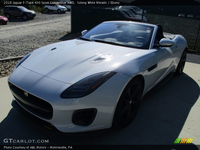 Yulong White Metallic / Ebony 2018 Jaguar F-Type 400 Sport Convertible AWD